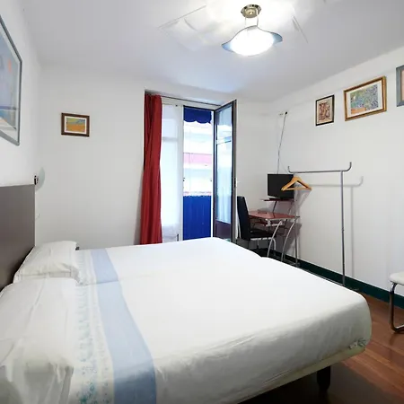 Areeta ゲストハウス 3*