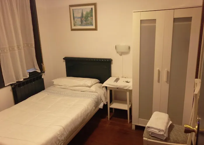 Guest house Areeta 3*